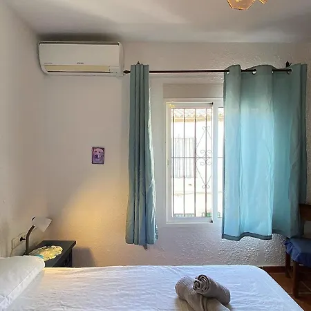 Fuer 4 Personen Ca 80 Qm In Nerja, Andalusien Costa Del Sol Holiday home Nerja